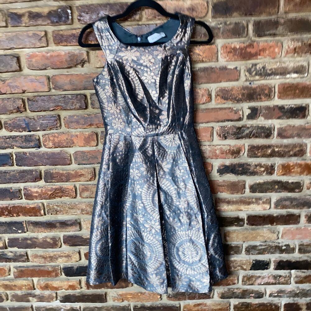 Rickie Freeman Teri Jon Black Gold Metallic Sleeveless Fit & Flare Dress Size 2